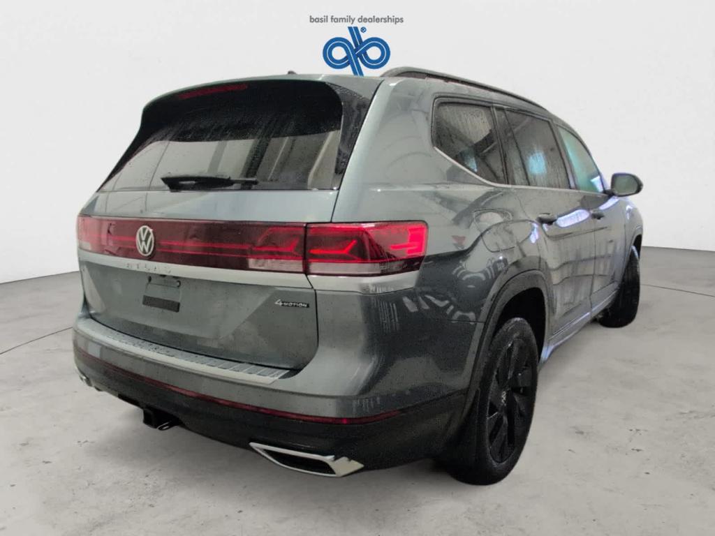 used 2024 Volkswagen Atlas car, priced at $33,700