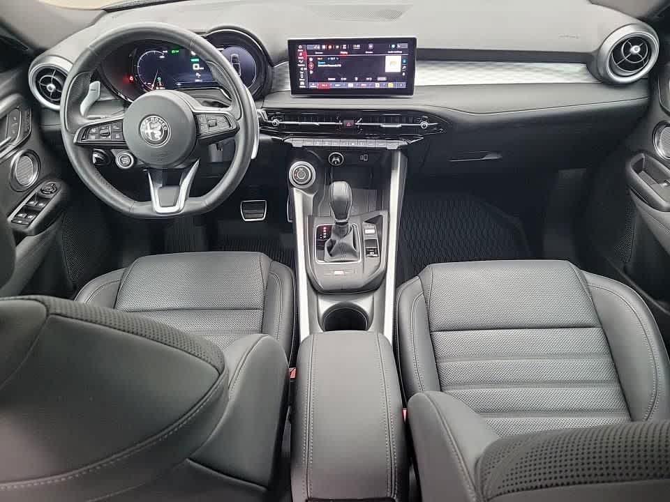 used 2024 Alfa Romeo Tonale car