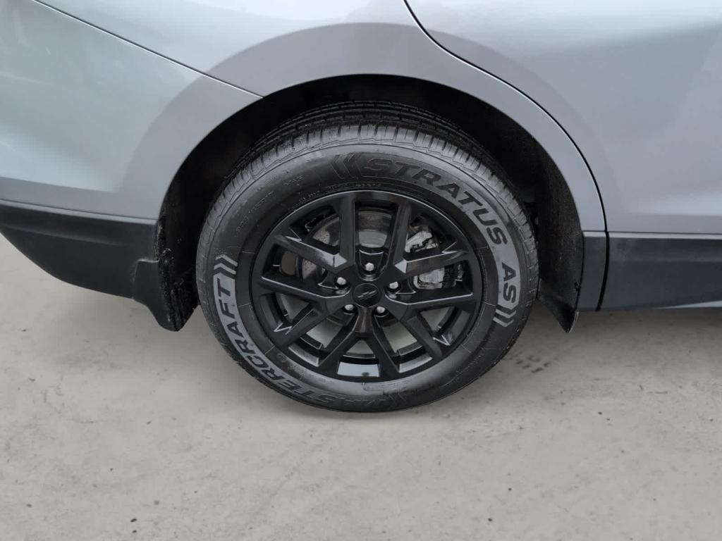 used 2024 Chevrolet Equinox car, priced at $23,700