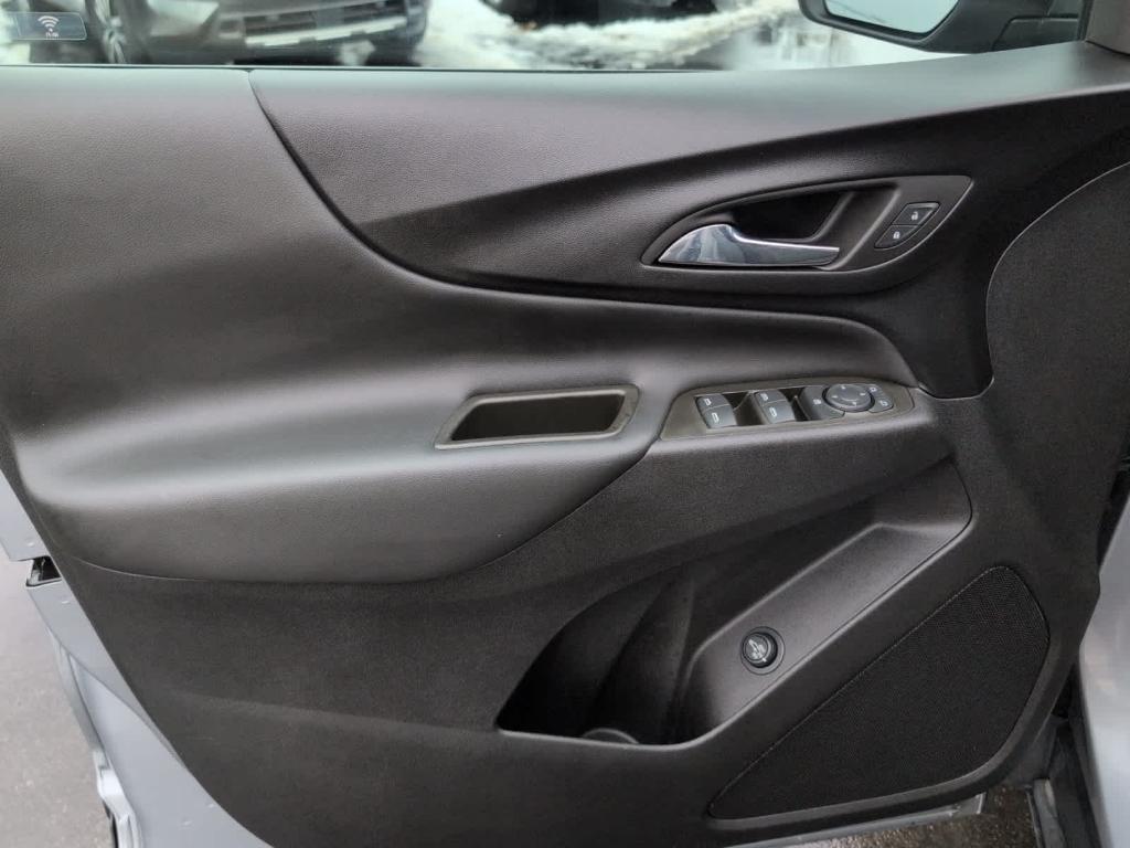 used 2024 Chevrolet Equinox car, priced at $23,700
