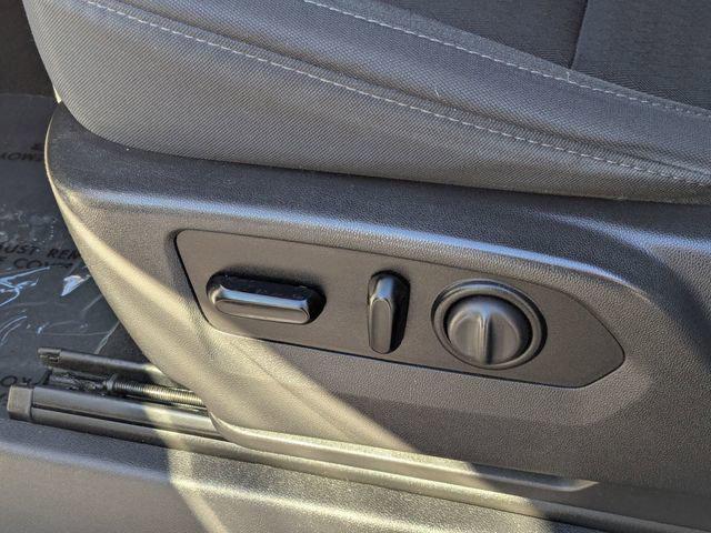 used 2021 Chevrolet Silverado 1500 car, priced at $31,998