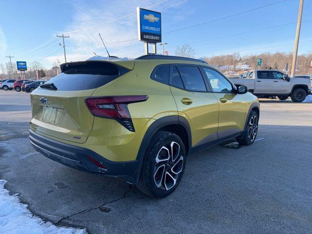 used 2024 Chevrolet Trax car, priced at $22,992