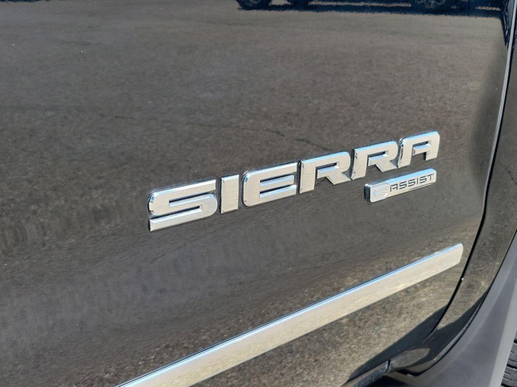 used 2018 GMC Sierra 1500 car, priced at $39,142