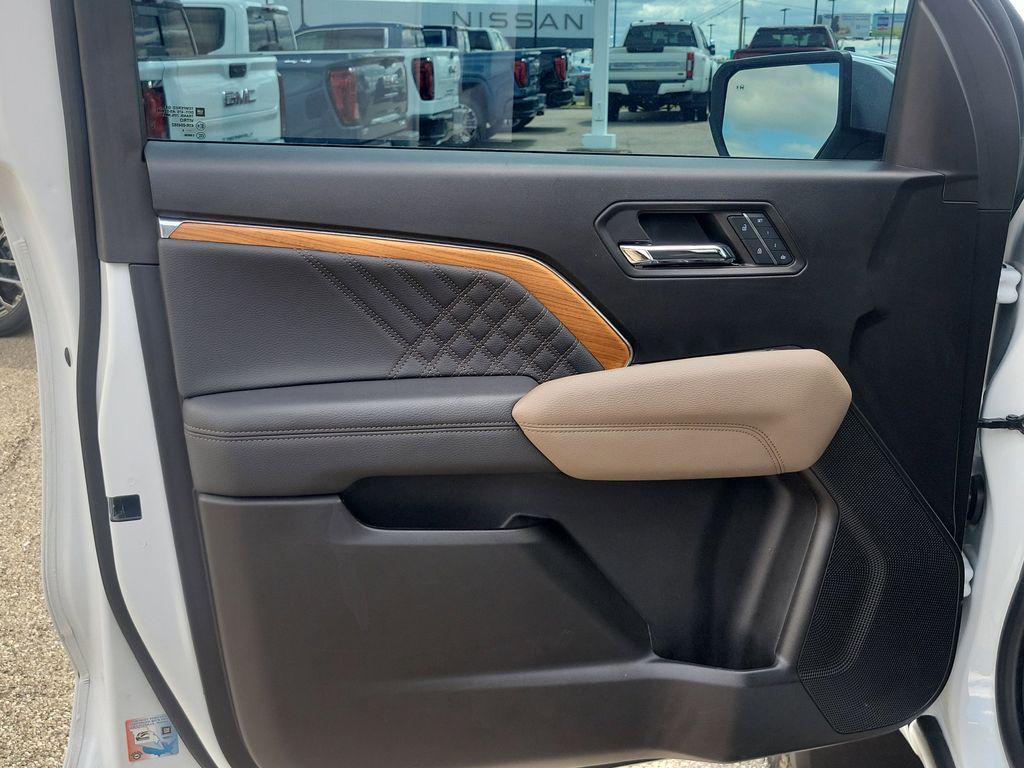 used 2024 GMC Canyon car, priced at $47,000