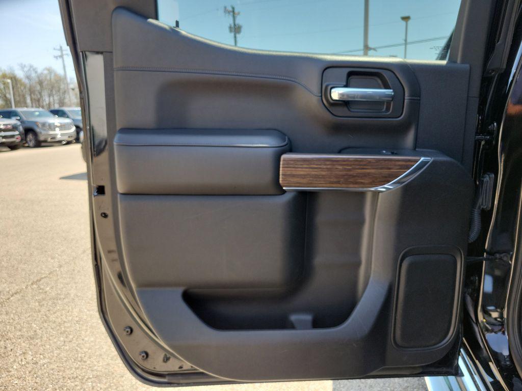 used 2021 Chevrolet Silverado 1500 car, priced at $38,250