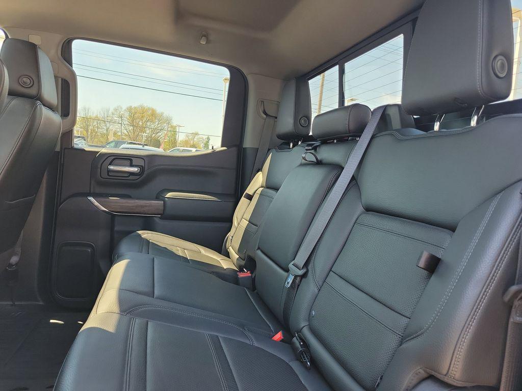 used 2020 GMC Sierra 1500 car, priced at $32,000