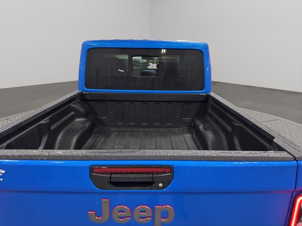 new 2025 Jeep Gladiator car, priced at $55,485