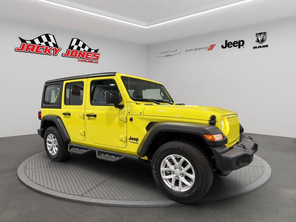 used 2022 Jeep Wrangler Unlimited car, priced at $40,268