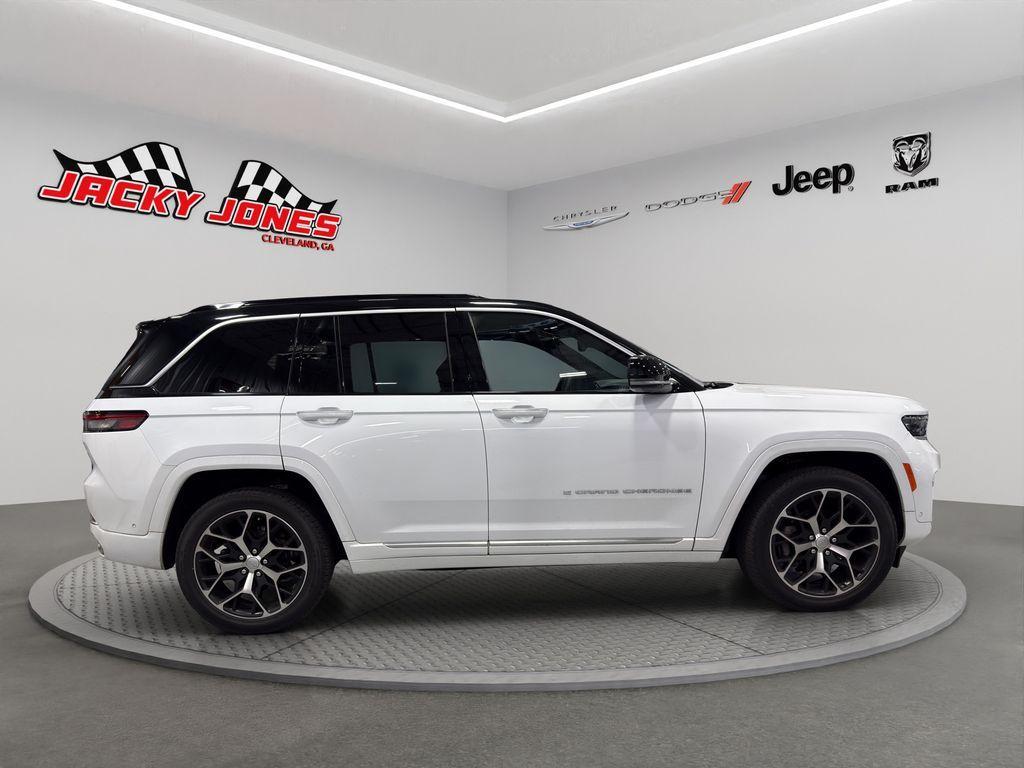 used 2024 Jeep Grand Cherokee car, priced at $49,969