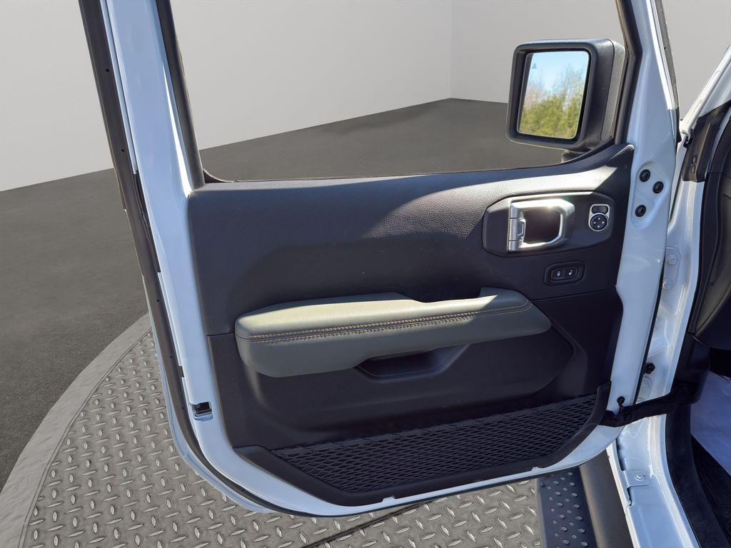 used 2024 Jeep Gladiator car, priced at $53,969