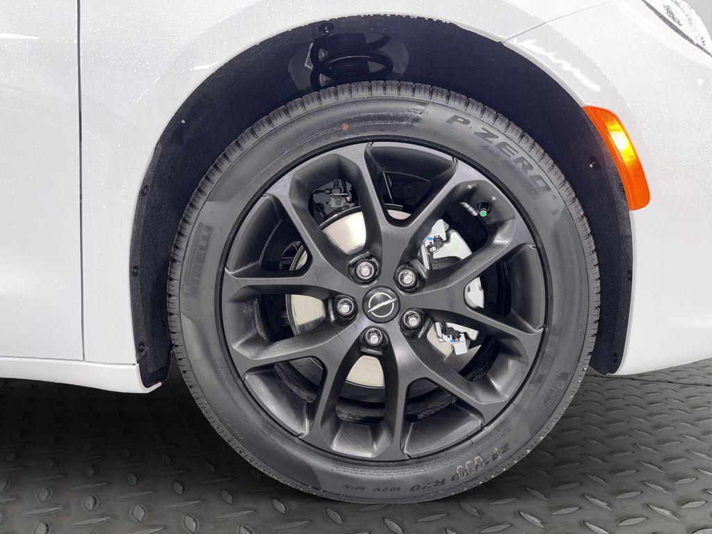 new 2026 Chrysler Pacifica car, priced at $42,989