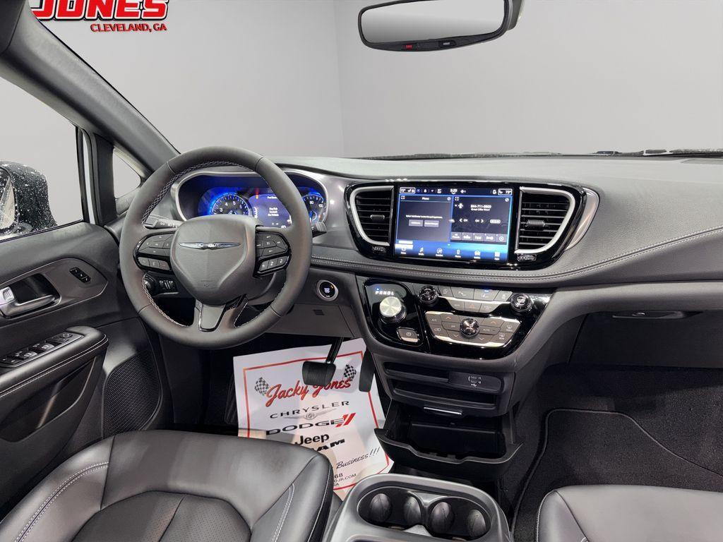 new 2026 Chrysler Pacifica car, priced at $42,989