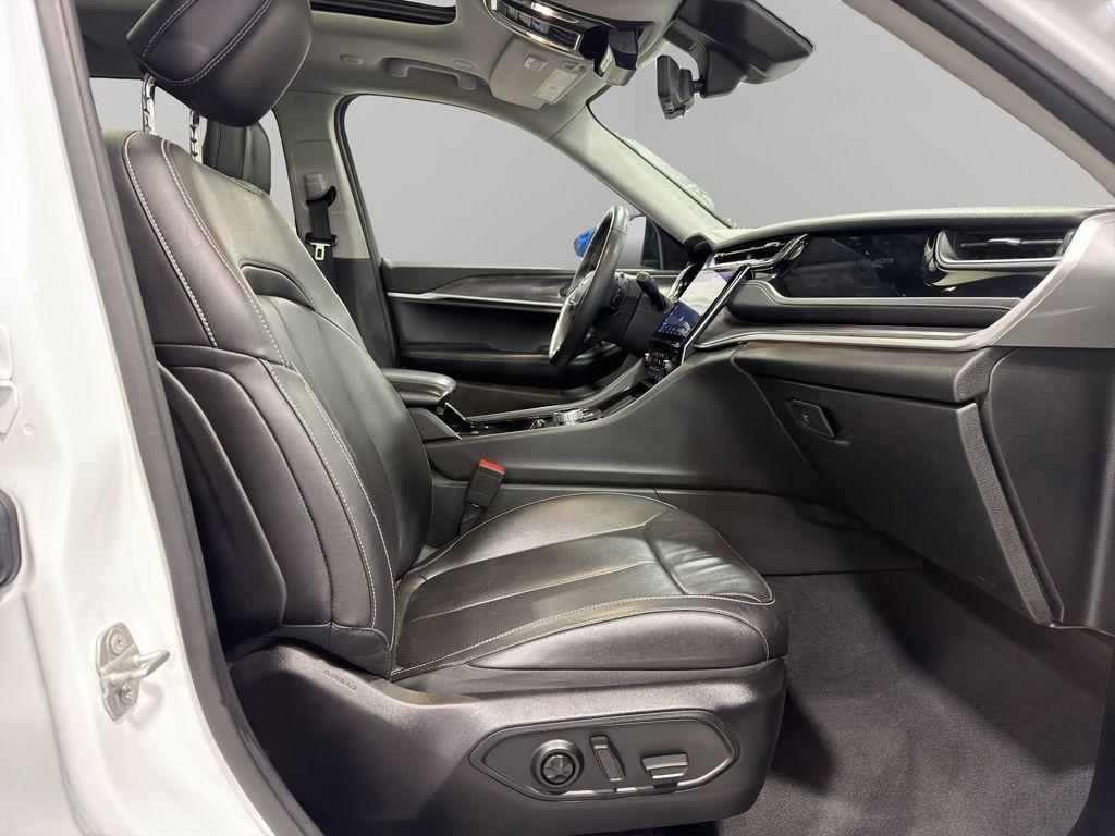 used 2023 Jeep Grand Cherokee L car, priced at $39,769