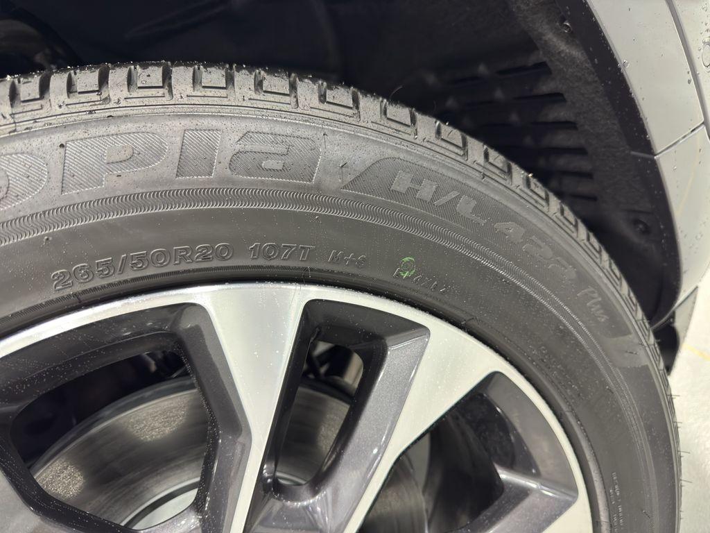 new 2025 Jeep Grand Cherokee L car, priced at $59,610