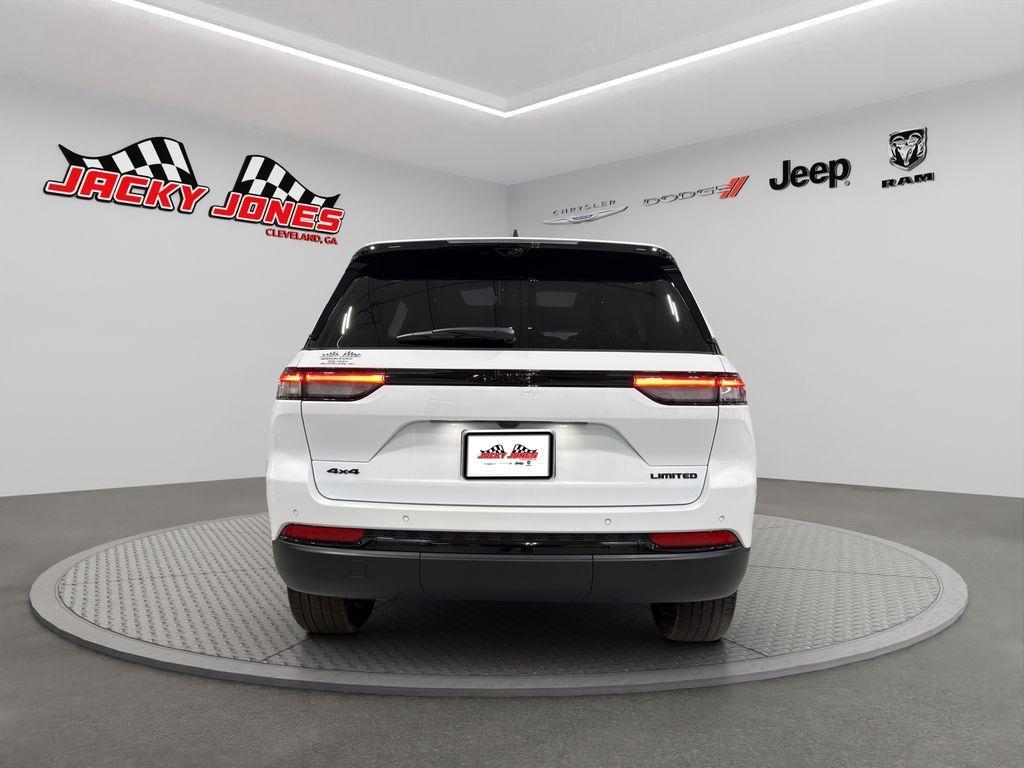 new 2025 Jeep Grand Cherokee car, priced at $49,609