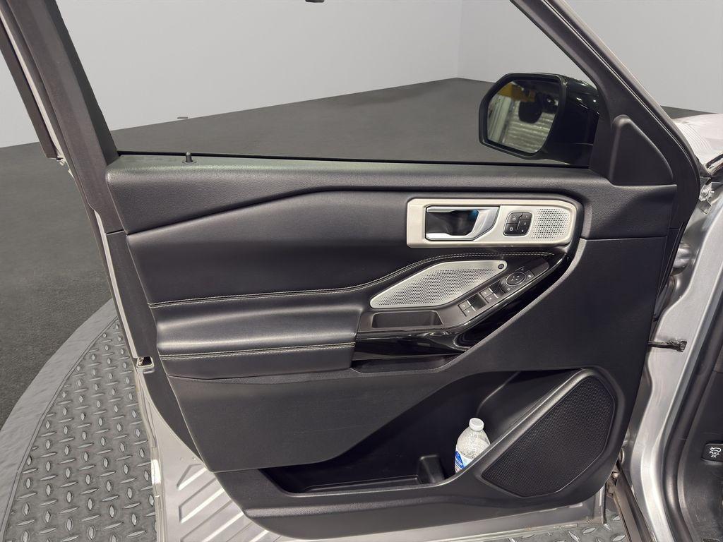 used 2021 Ford Explorer car, priced at $30,769