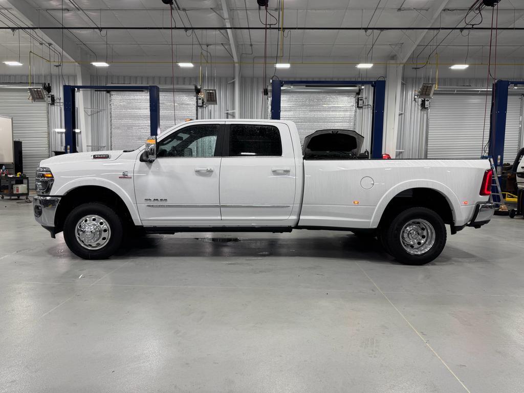 new 2025 Ram 3500 car, priced at $92,615