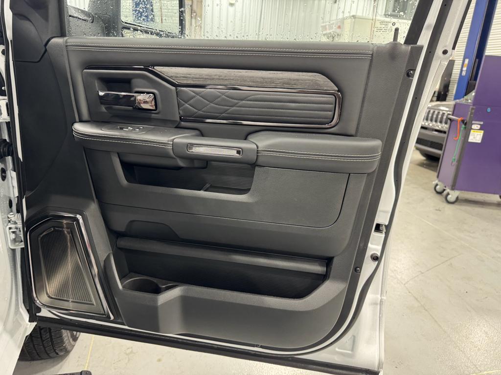 new 2025 Ram 3500 car, priced at $92,615