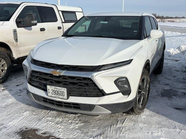 used 2025 Chevrolet Blazer car, priced at $29,999