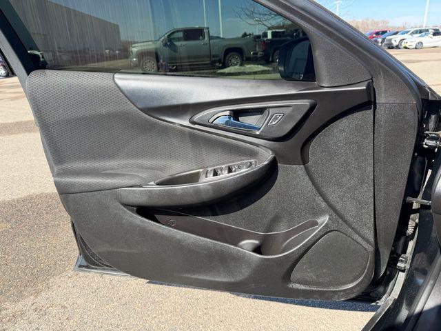 used 2018 Chevrolet Malibu car, priced at $8,999