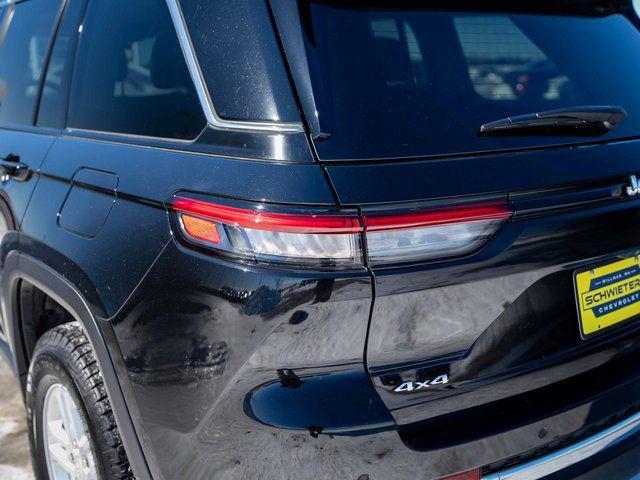used 2023 Jeep Grand Cherokee car, priced at $24,499