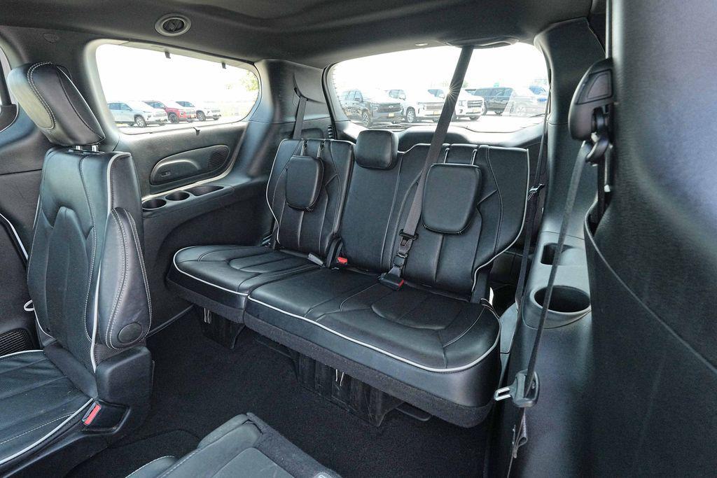 used 2025 Chrysler Pacifica car, priced at $32,350