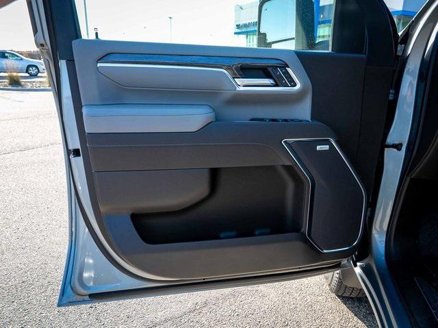 new 2026 Chevrolet Silverado 3500 car, priced at $80,190