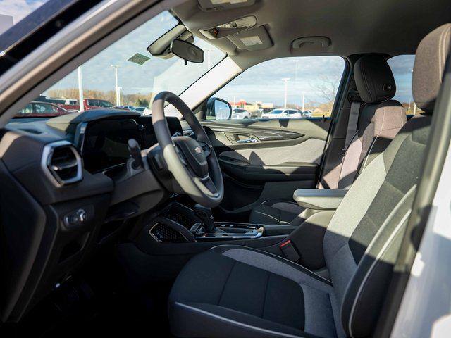 new 2026 Chevrolet TrailBlazer car, priced at $25,933
