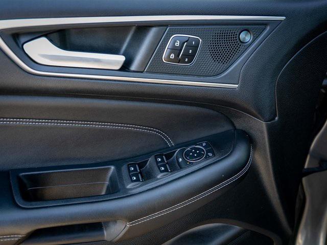 used 2023 Ford Edge car, priced at $23,999