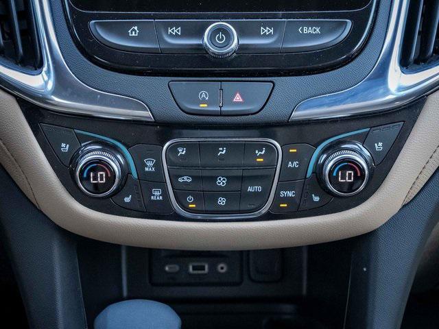 2023 Iridescent Pearl Tricoat Chevrolet Equinox
