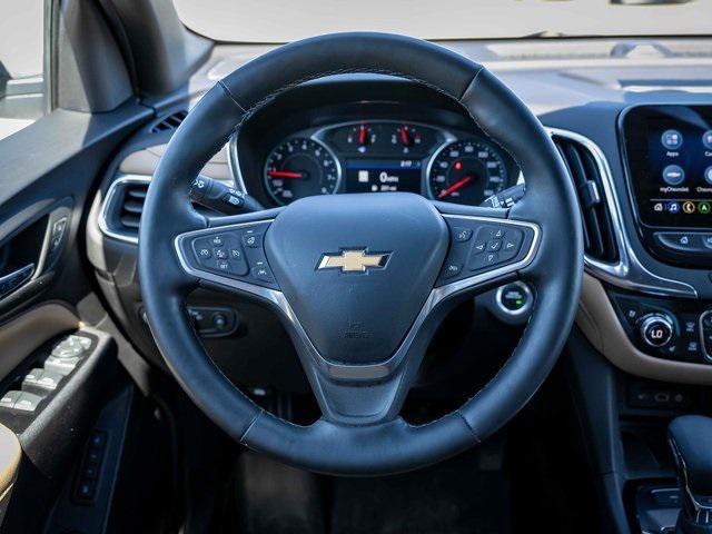2023 Iridescent Pearl Tricoat Chevrolet Equinox