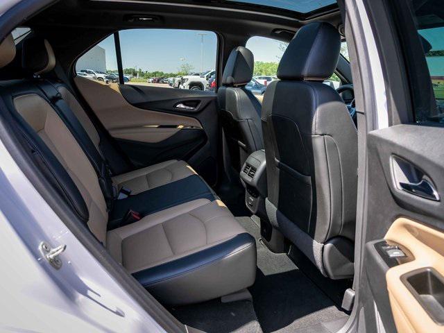 2023 Iridescent Pearl Tricoat Chevrolet Equinox