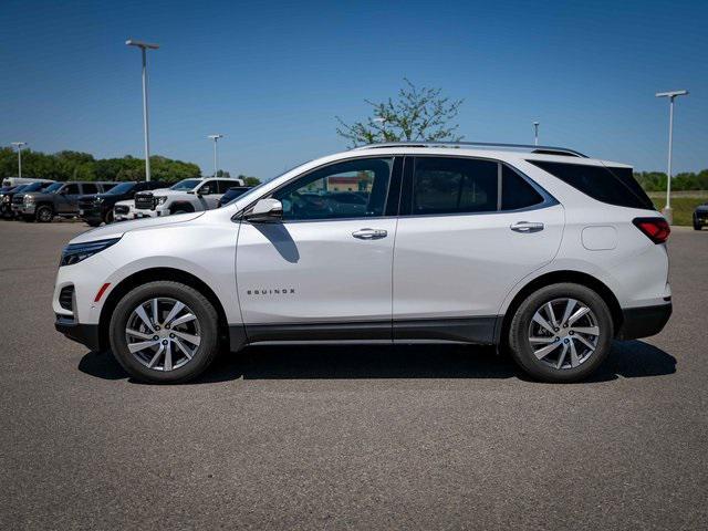 2023 Iridescent Pearl Tricoat Chevrolet Equinox