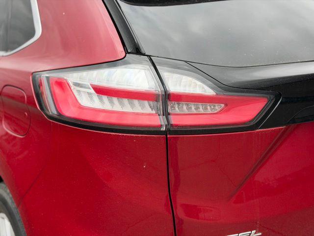 used 2023 Ford Edge car, priced at $20,350