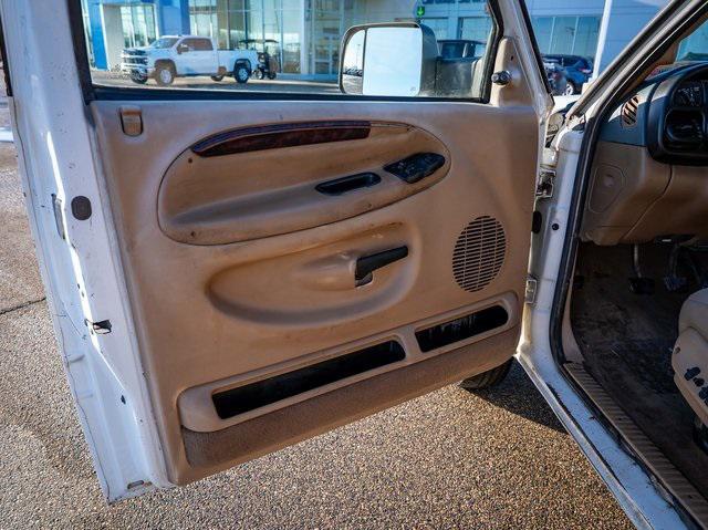 used 2002 Dodge Ram 3500 car, priced at $10,999