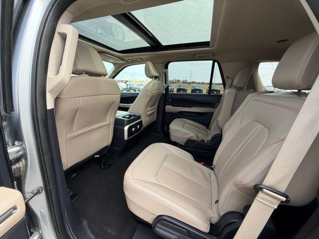 used 2024 Ford Expedition car, priced at $39,850