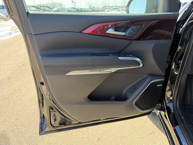 new 2026 Chevrolet Traverse car, priced at $55,238