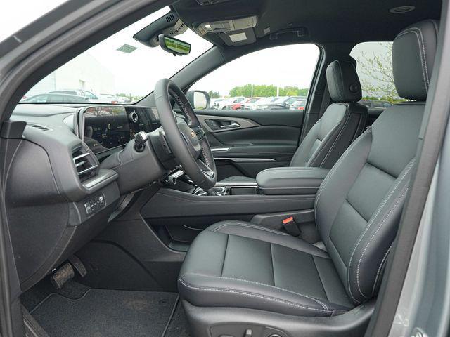new 2026 Chevrolet Traverse car, priced at $44,079