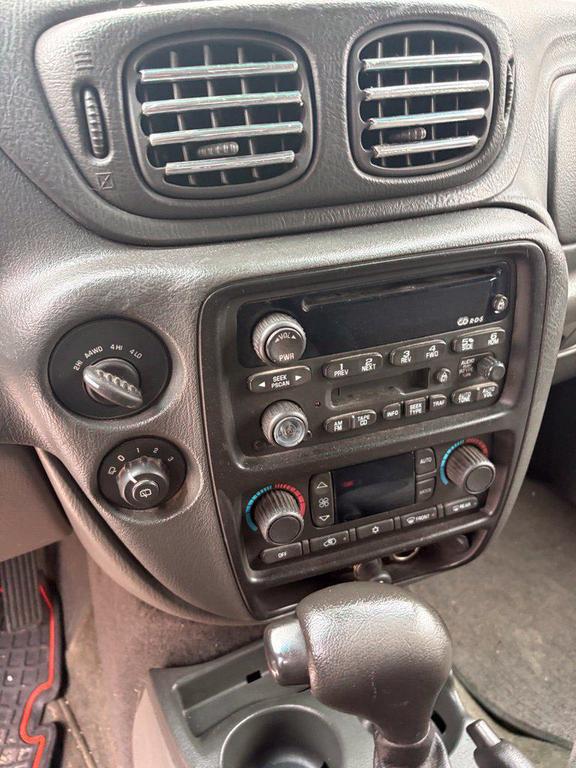 used 2003 Chevrolet TrailBlazer car