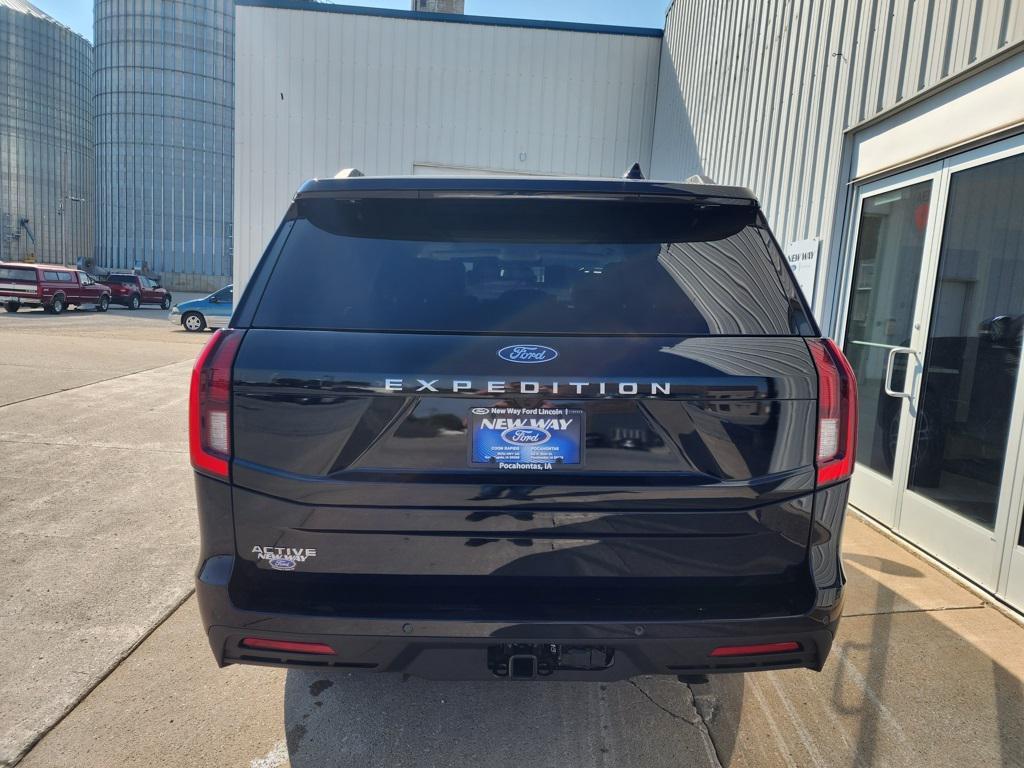 new 2025 Ford Expedition car, priced at $68,953