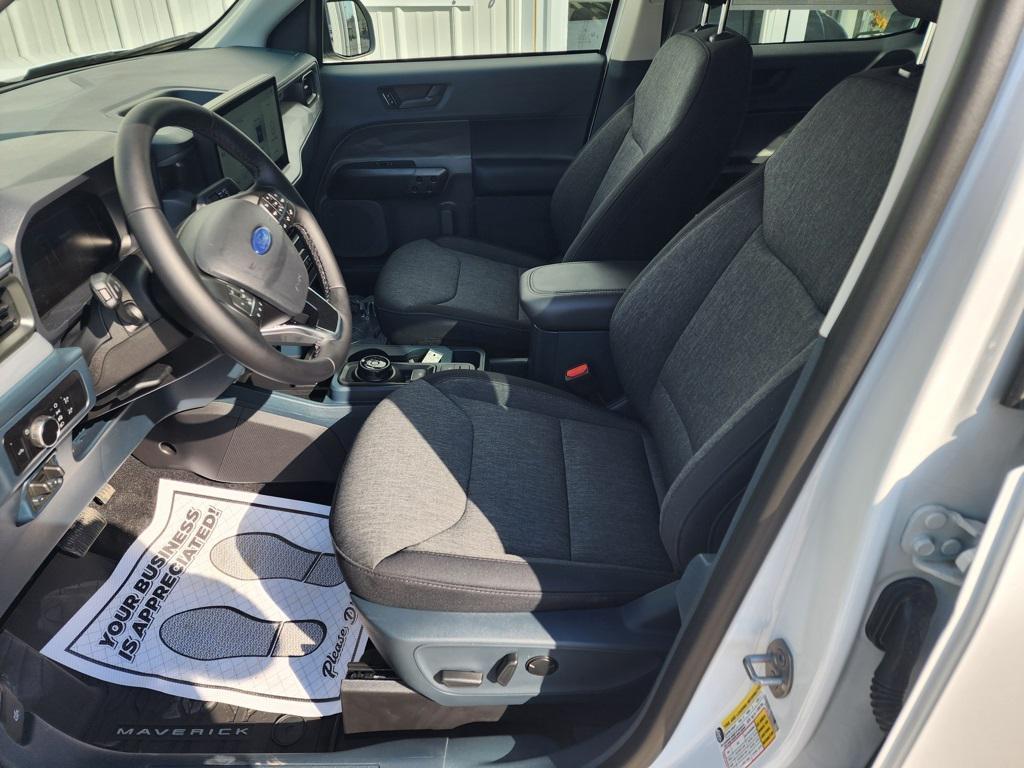 new 2025 Ford Maverick car, priced at $33,968