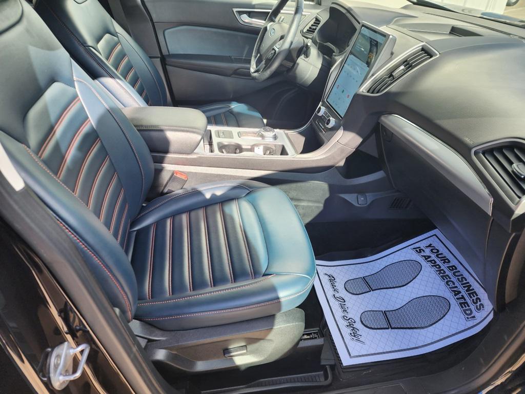 used 2022 Ford Edge car, priced at $25,500