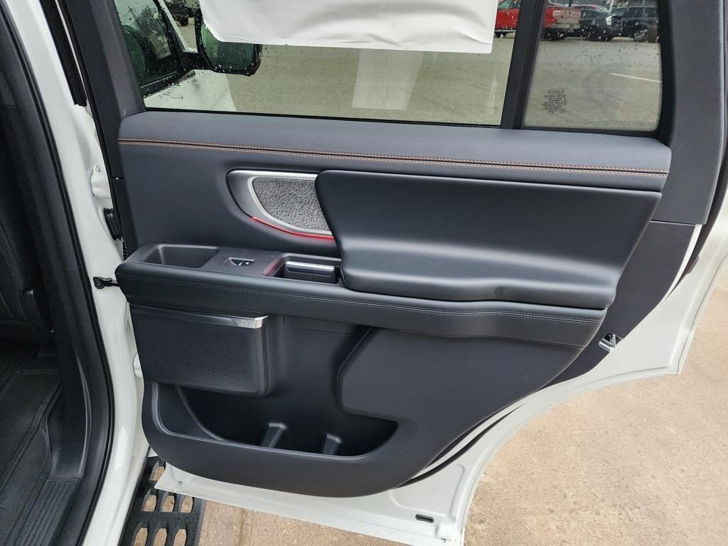 new 2026 Ford Expedition car, priced at $85,730