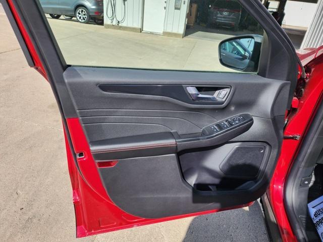 new 2025 Ford Escape car, priced at $30,316