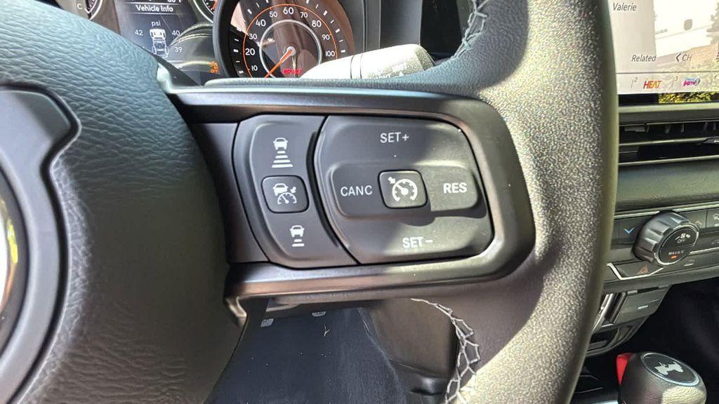 new 2025 Jeep Wrangler car, priced at $43,179