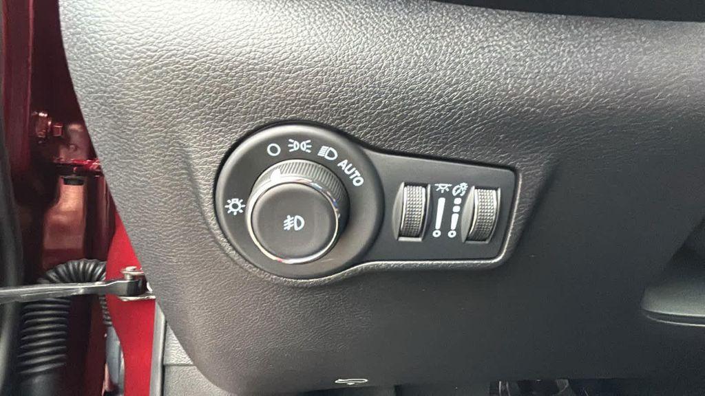 used 2022 Jeep Compass car, priced at $20,977