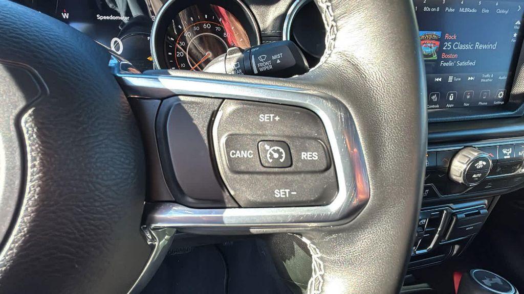 used 2022 Jeep Wrangler Unlimited car, priced at $33,977