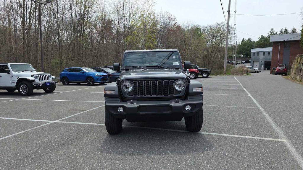 new 2025 Jeep Wrangler car, priced at $46,894