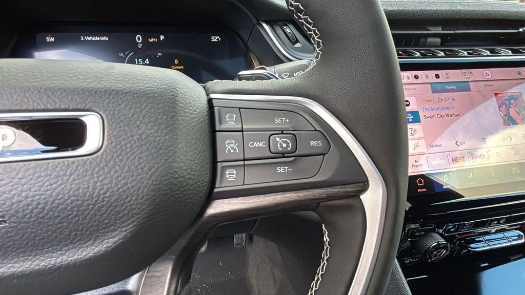 new 2025 Jeep Grand Cherokee car, priced at $51,284