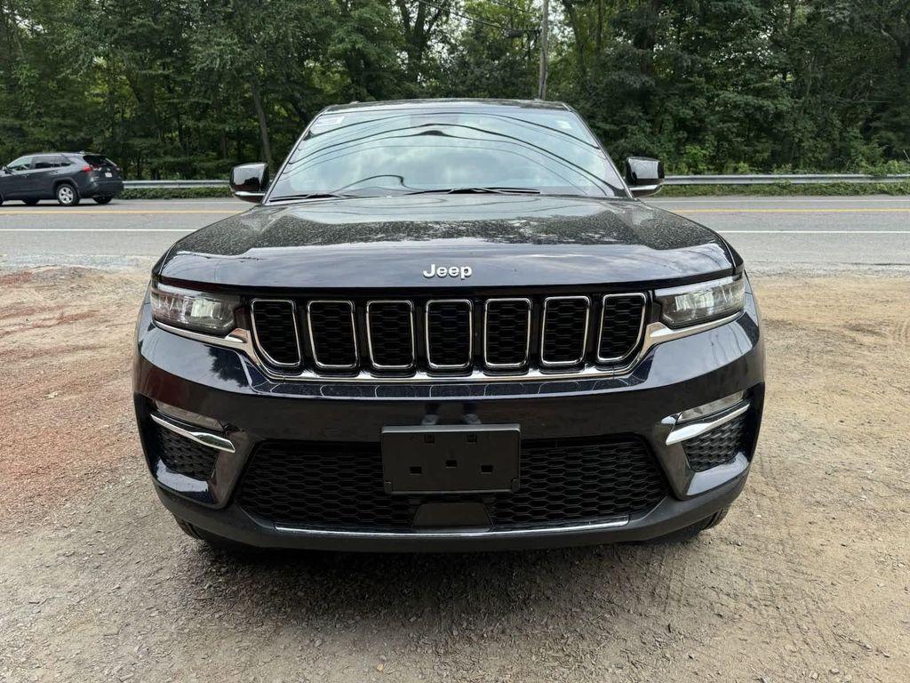 new 2024 Jeep Grand Cherokee car, priced at $52,810